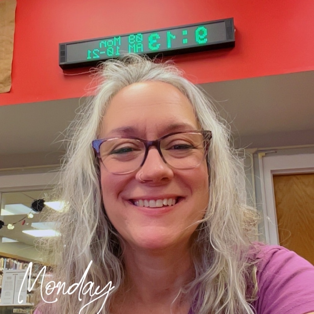 Meet your Posher, Jennifer
